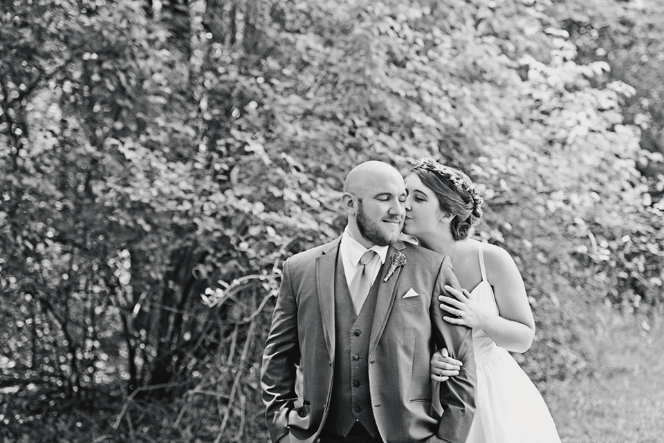 Amanda & David: The Barn, Zionsville Indiana Wedding Photographer ...